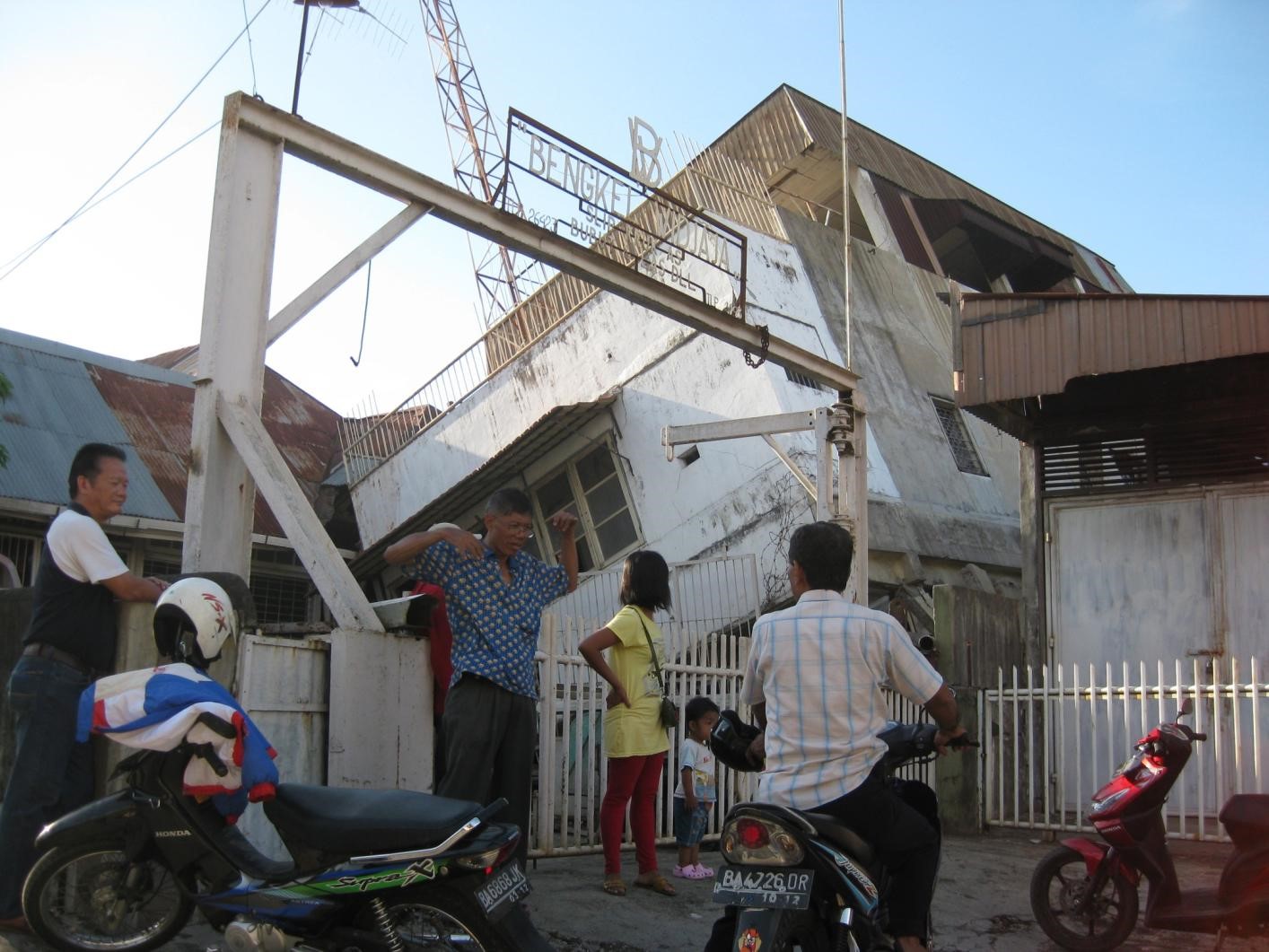 インドネシア共和国地震災害派遣の様子